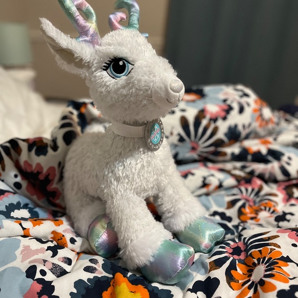 BAB glisten deer plush - Picture 12 of 12